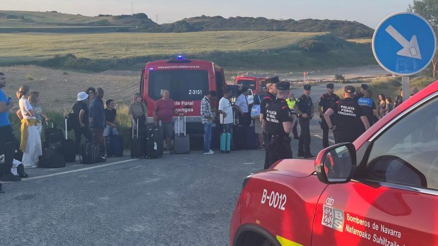 Una avería eléctrica paraliza tres trenes en Navarra y obliga a desalojar a decenas de pasajeros