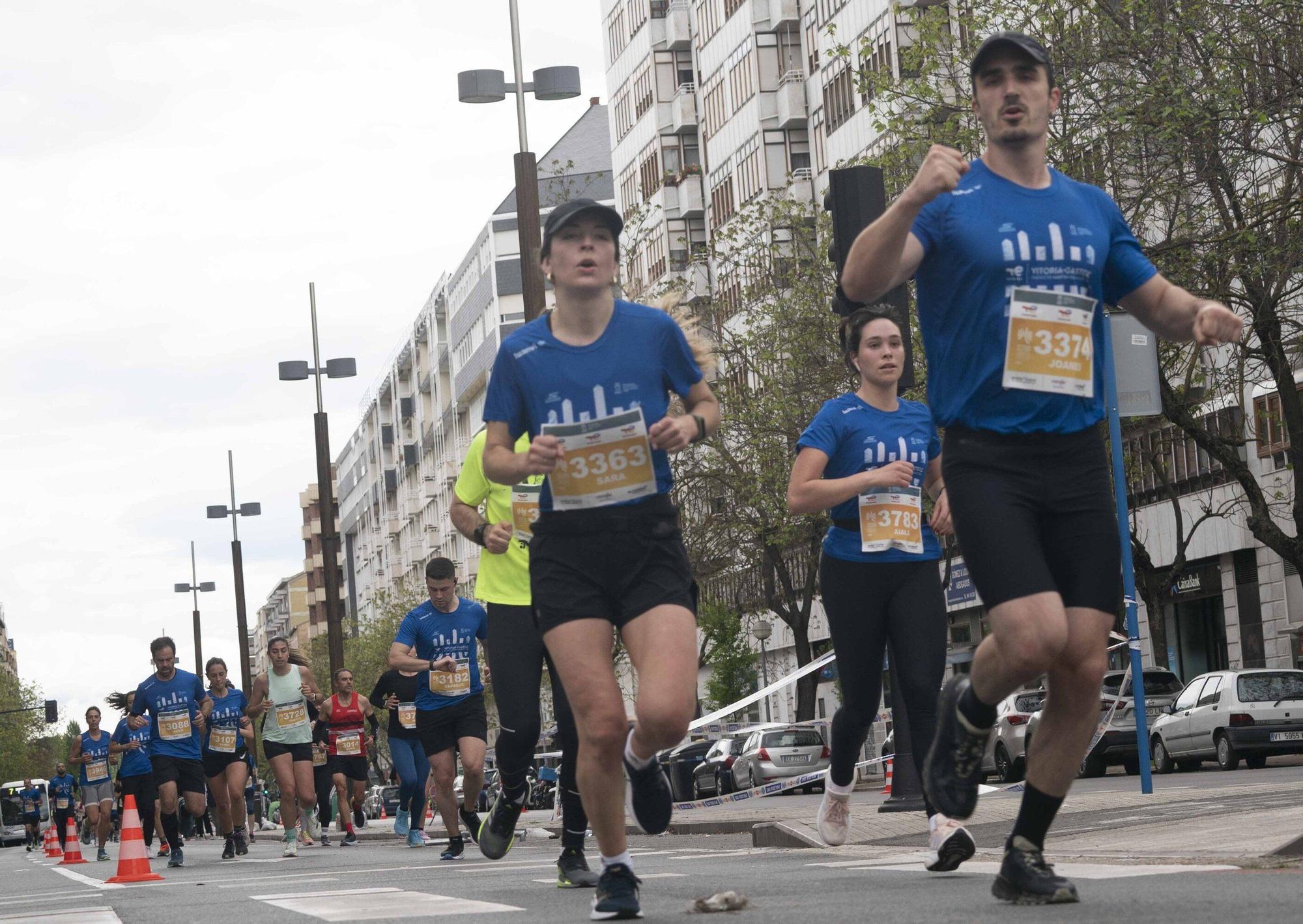 Las mejores imágenes de la Maratón Martín Fiz (¡Búscate en las fotos!)