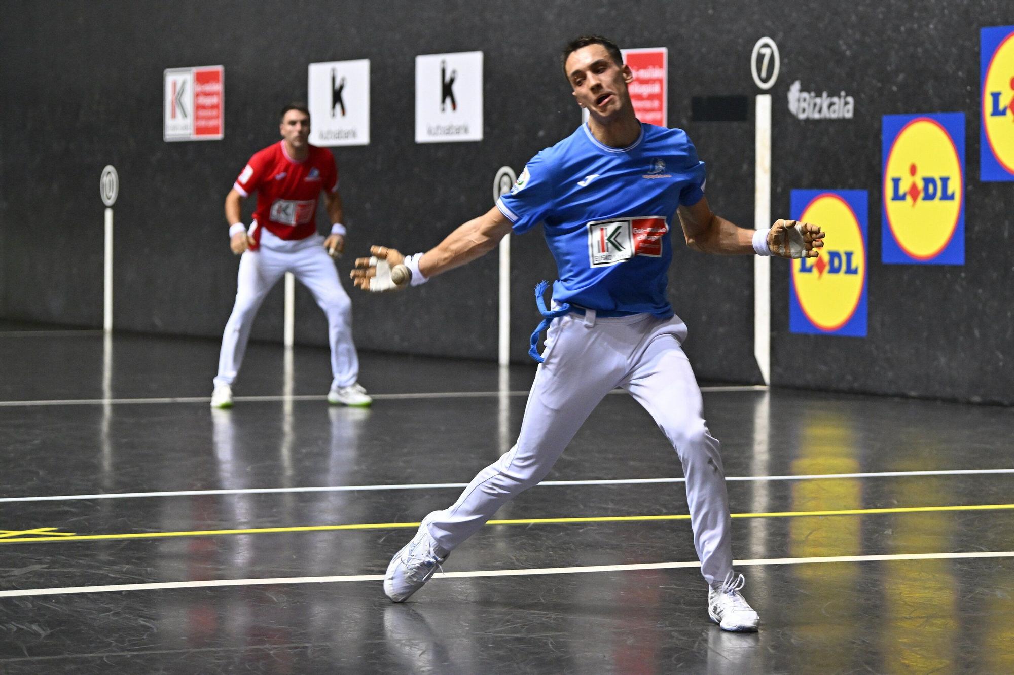 En imágenes: Etxeberria se hace con su primera txapela del Cuatro y Medio en Bilbao (22 - 11)