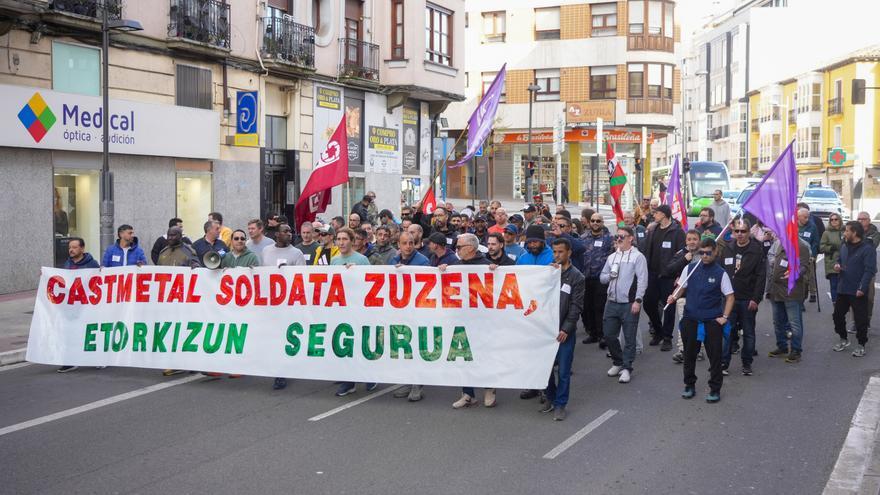 Trabajadores de Castmetal se manifiestan por Vitoria en su tercera semana en huelga