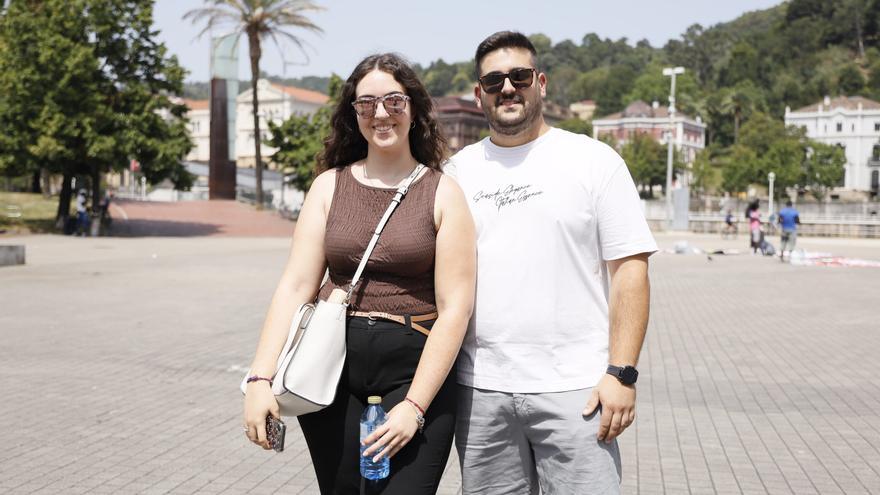 Claudia Pico, turista de Alicante: &quot;Veníamos a Bilbao buscando el fresquito&quot;