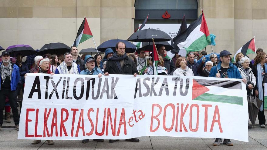 Dos navarros inician una huelga de hambre para reclamar la liberación de Saif Abukeshek y Thiago Ávila por parte de Israel
