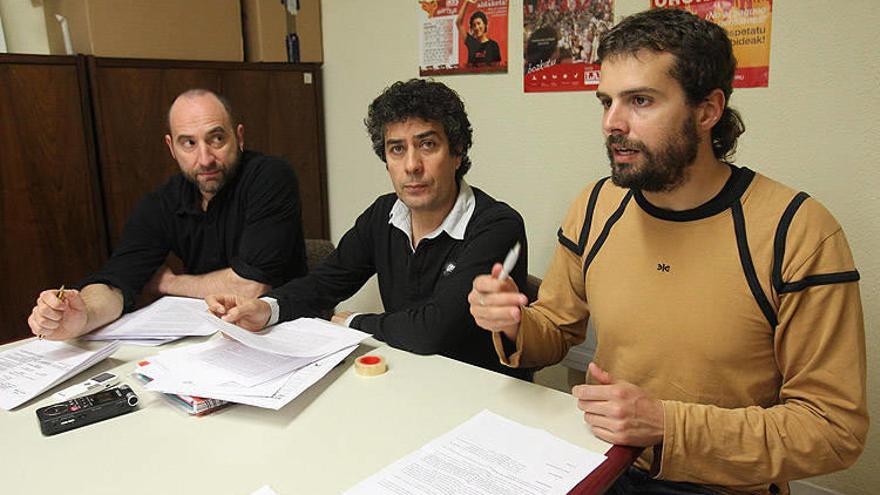 David Mendaza, Txomin González e Igor Arroyo, de LAB. David Mendaza, Txomin González e Igor Arroyo, de LAB.