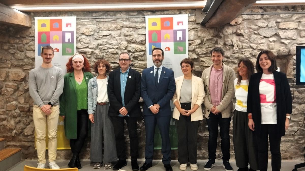Participantes en la presentación del proyecto.