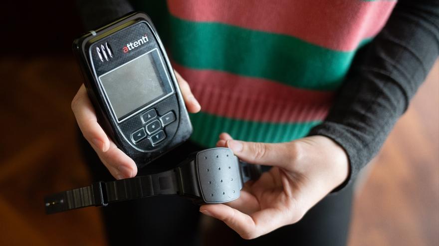 ¿Son fiables las pulseras telemáticas antimaltrato?