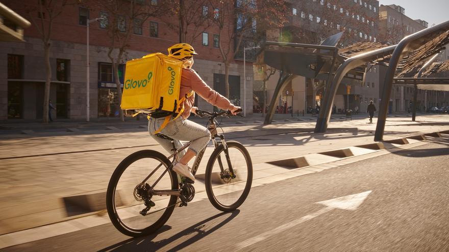 Los repartidores de Glovo convocan una huelga en todo el Estado del 24 al 26 de abril