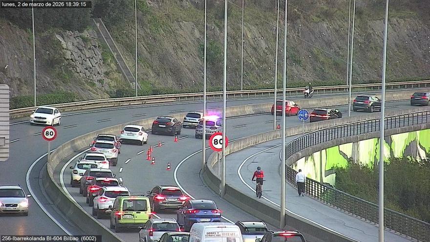 Retenciones en la bajada de Enekuri a Bilbao