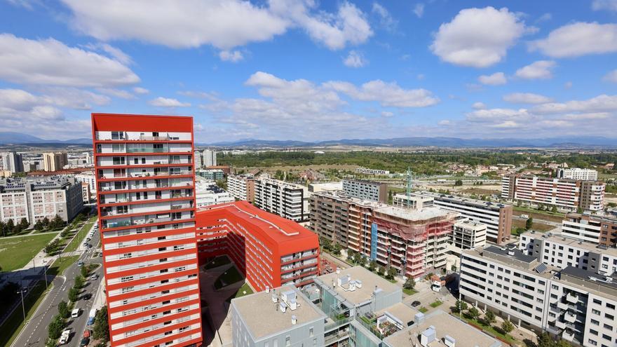 La Asamblea de Trabajadores de Hostelería denuncia despidos ilegales y acoso hacia las camareras de un bar de Vitoria
