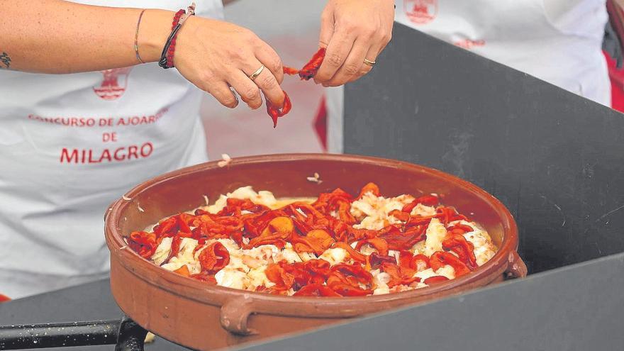 Milagro arranca unas fiestas entre vacas, ajoarrieros y calderetes
