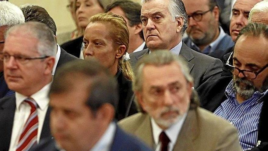 &quot;Así cambia a su antojo el PP los jueces de la Gürtel&quot;