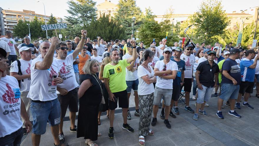 Concentración de BSH ante la última reunión del periodo de consultas del ERE
