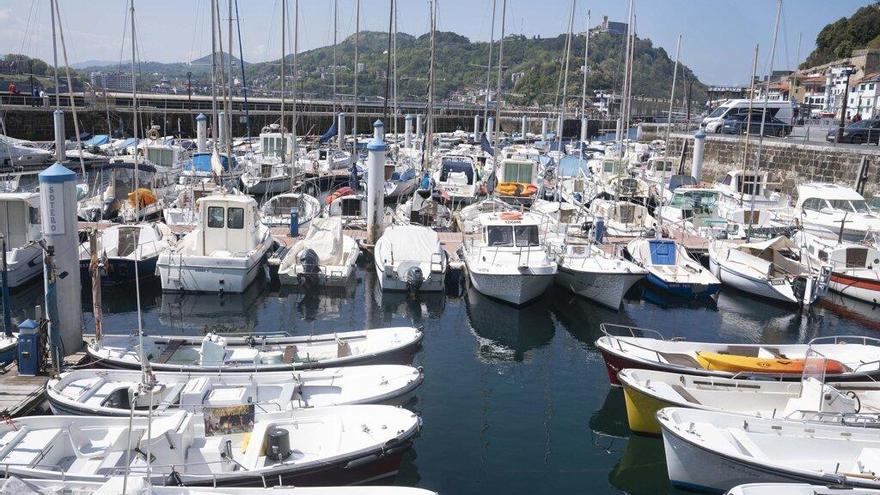 EH Bildu pide preferencia para los donostiarras en los amarres del puerto
