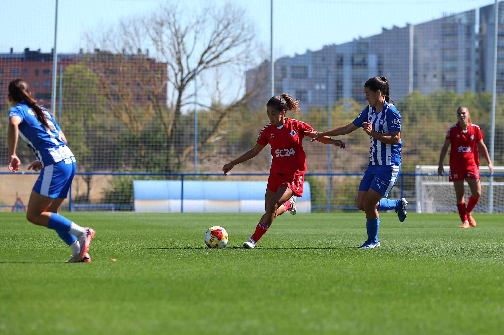 En imágenes: Las Gloriosas debutan en casa con una gran victoria (3-1)
