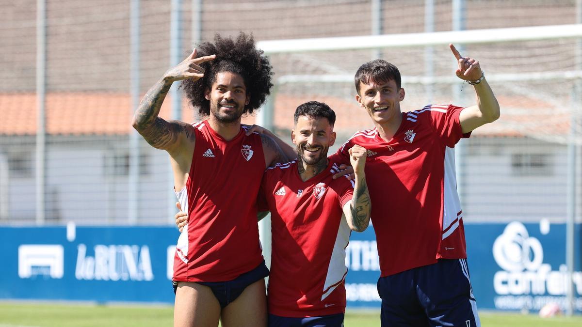 Fotos del último entrenamiento de Osasuna antes del final de Copa en Sevilla