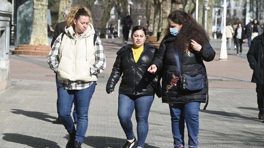 Euskadi vuelve a superar los 900 contagios diarios tres semanas después