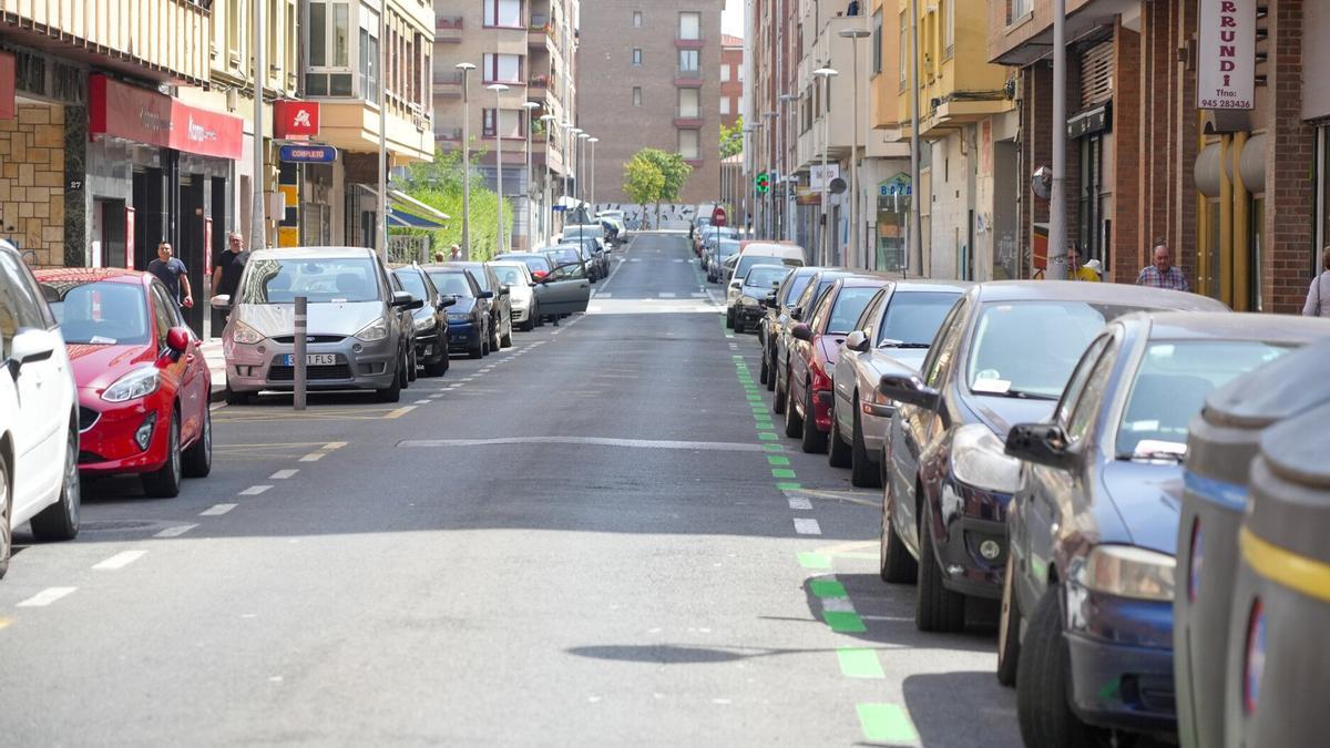 Zona OTA señalizada en la calle Arana.