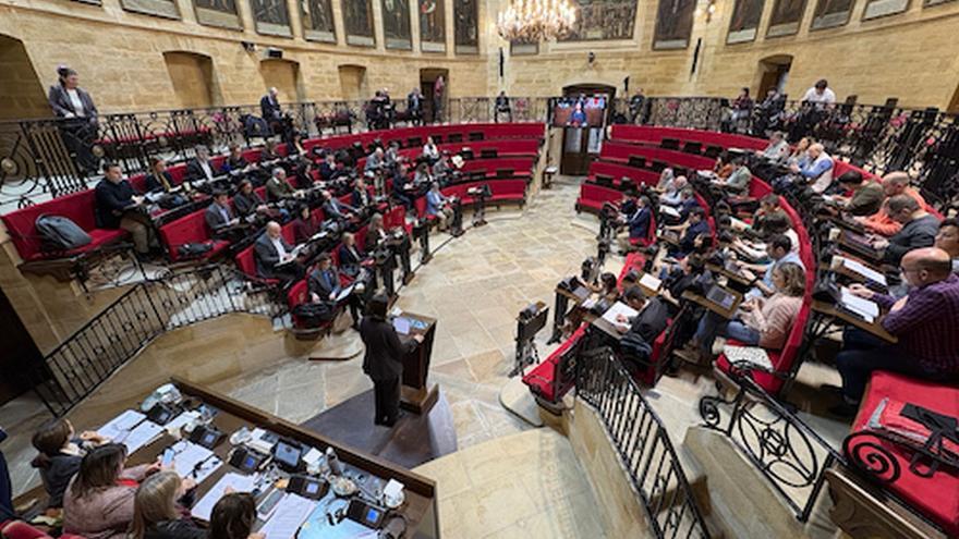 Bizkaia desplegó 355 iniciativas de control al gobierno foral durante 2025