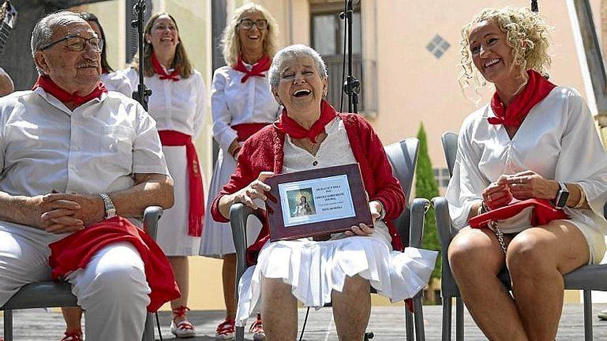 ‘Anuska’, la Abuela de Tudela que cuenta sus años por fiestas vividas