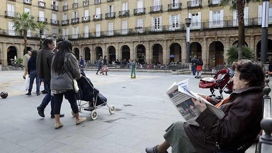 La Plaza Nueva recupera su esplendor