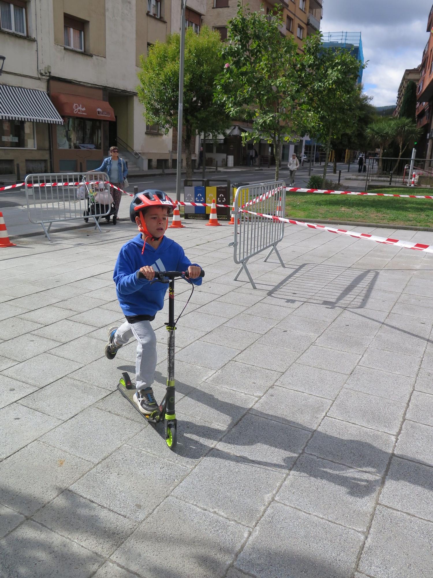 El Día de las Cuadrillas de fiestas de Urretxu, en imágenes