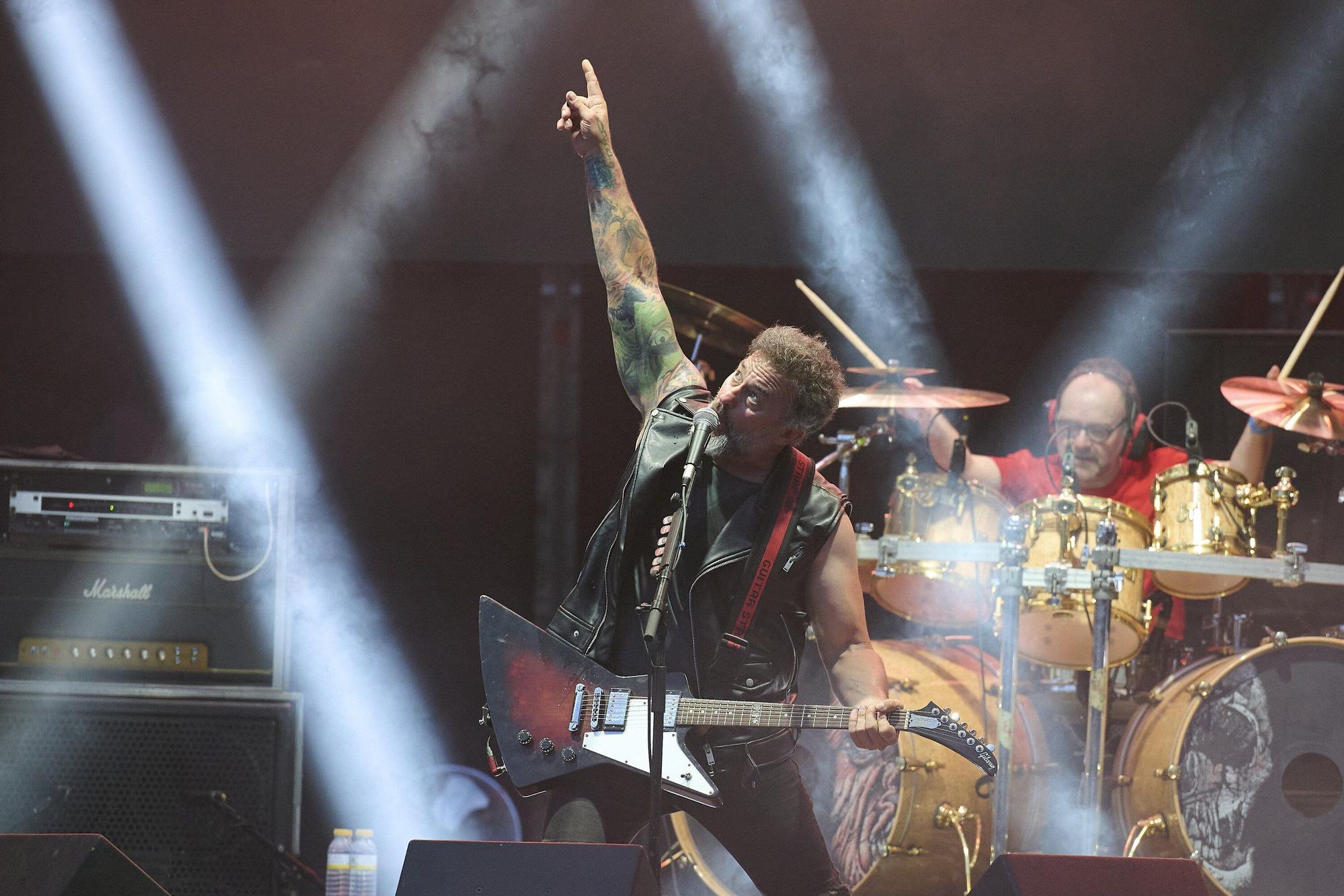 Fotos del primer día del Iruña Rock 2025