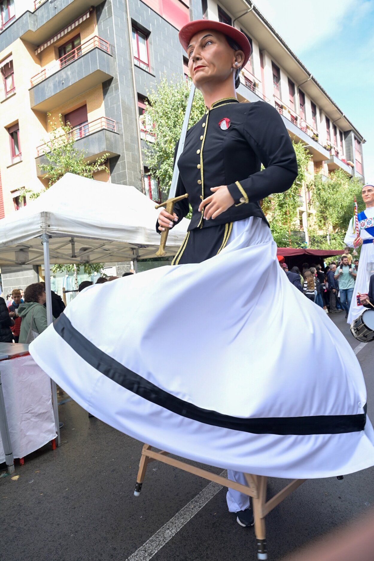 [Fotos] Kilometroak 2025 pone a saltar al euskera en Elgoibar