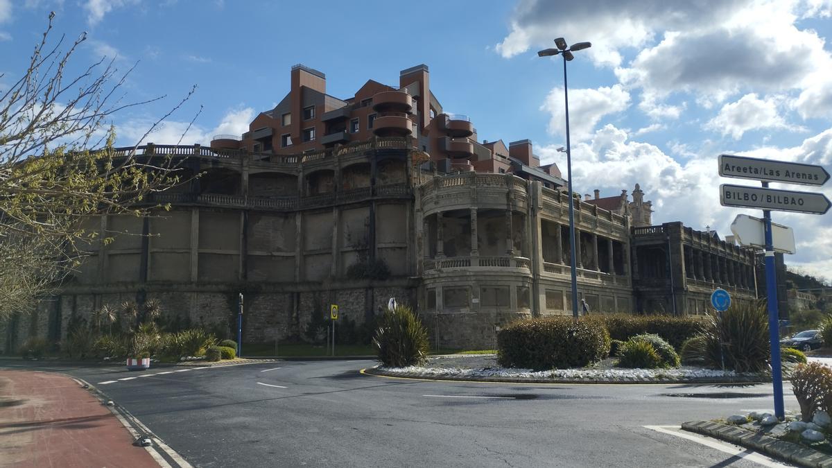Una vista de las galerías de Punta Begoña