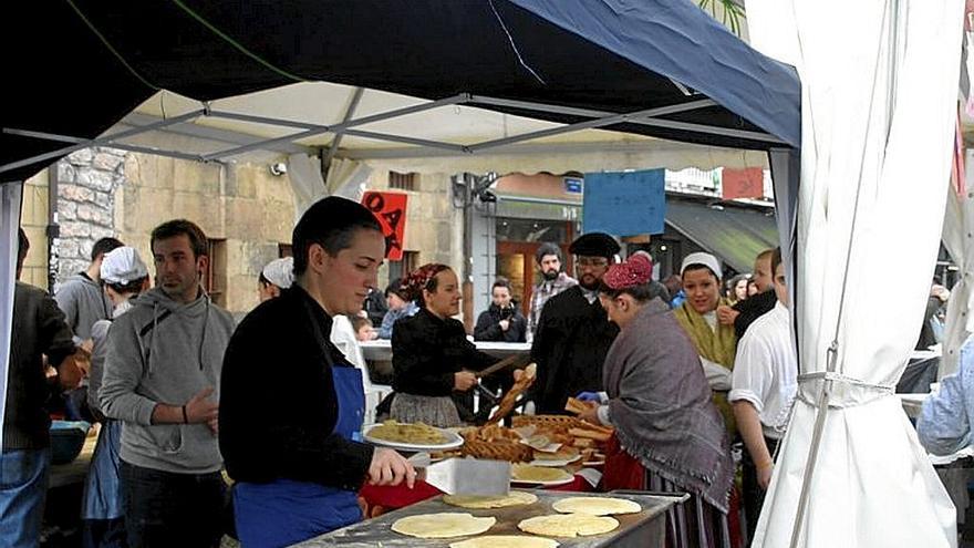 Un puesto de talos en la feria de un año anterior.  | FOTO: A.M.