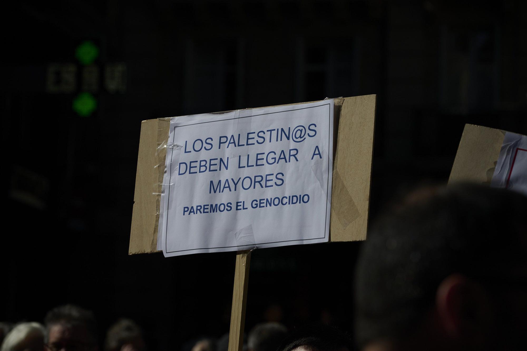 Manifestación en Pamplona de la plataforma 'Mayores frente a la crisis'