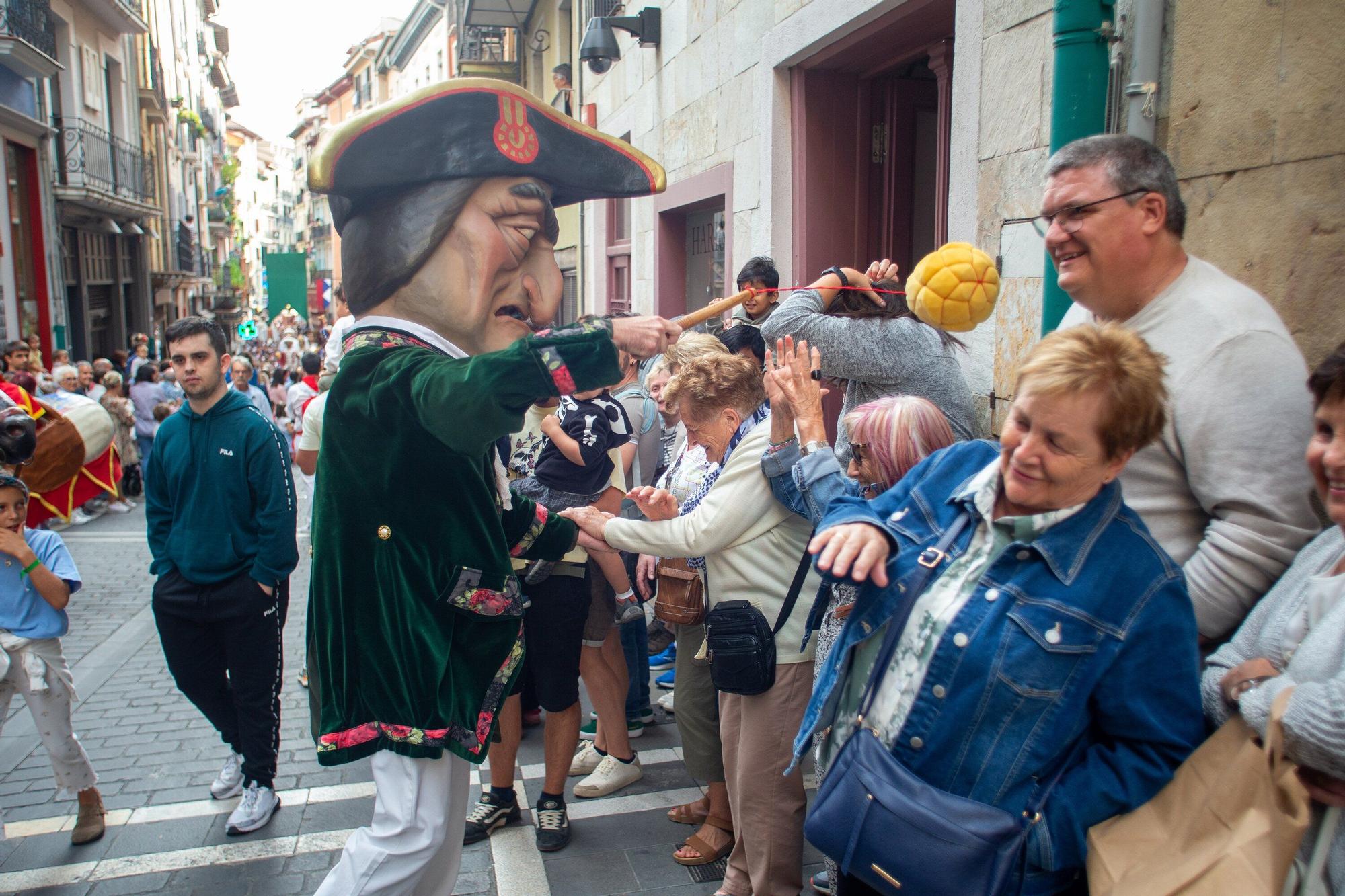 Fotos de la Comparsa de Gigantes