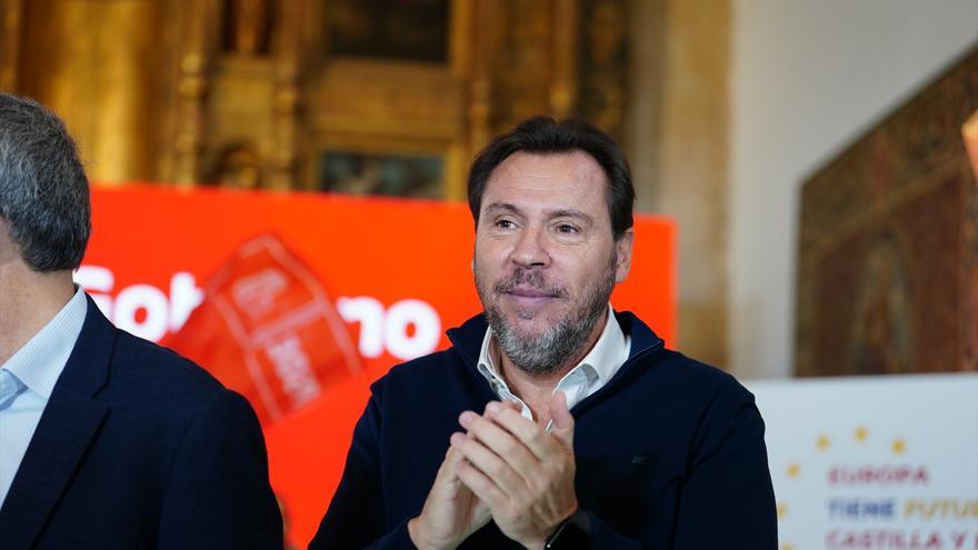 Óscar Puente: &quot;Hay que tener las entrañas muy negras para ver en el franquismo algo positivo&quot;