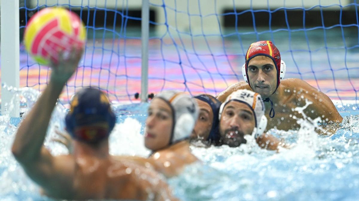 Unai Aguirre, durante su gran actuación frente a Montenegro en los cuartos de final de los Mundiales de Singapur