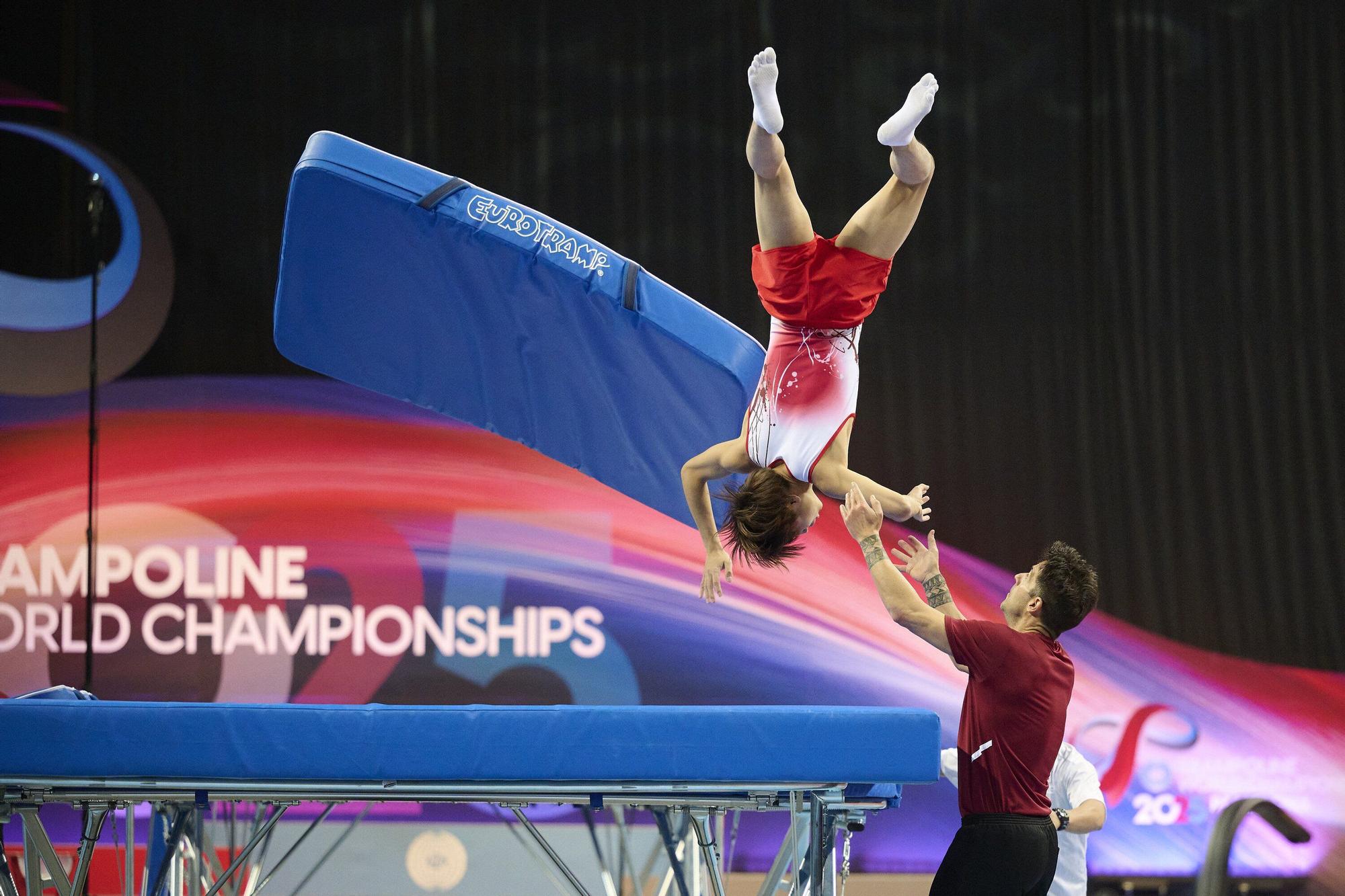 Las fotos más espectaculares del Mundial de gimnasia de trampolín en Pamplona