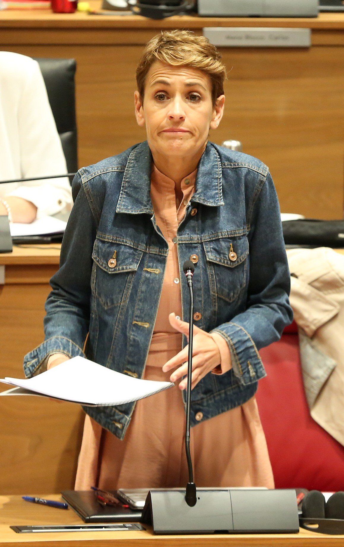 Fotos del pleno del Parlamento de Navarra del 9 de octubre