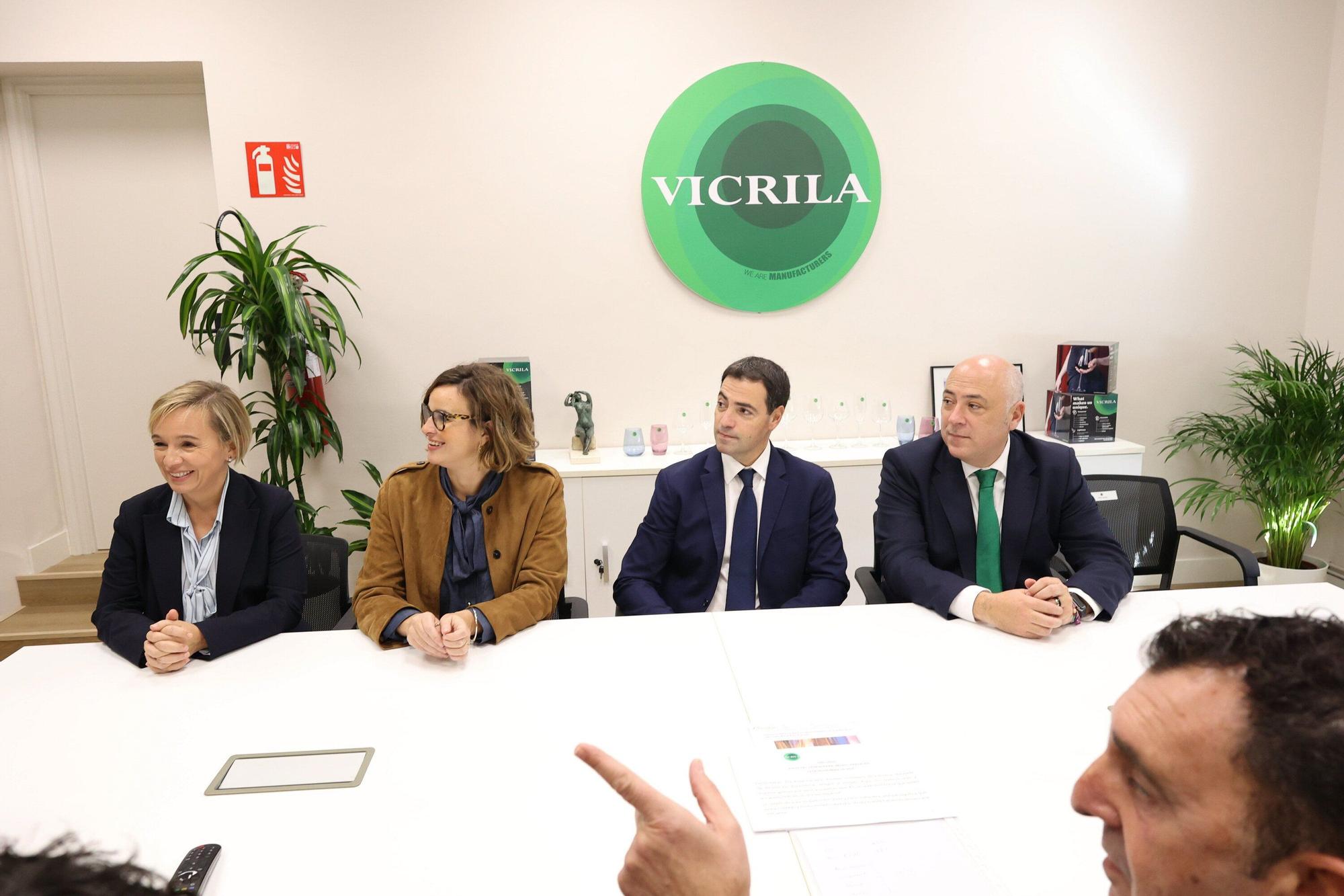 En imágenes: Pradales pone a Vicrila como "ejemplo" industrial que ha sabido enfrentar dificultades