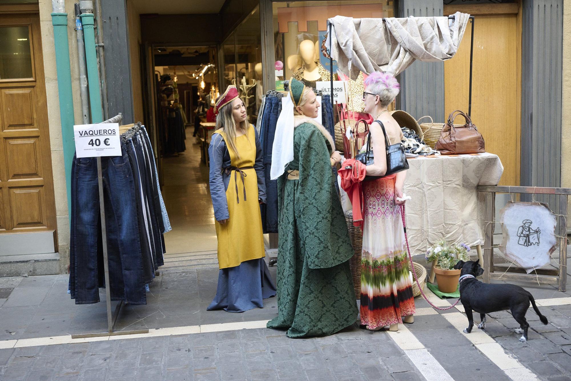 Privilegio de la Unión: comercios del Casco Viejo de Pamplona se visten de medieval