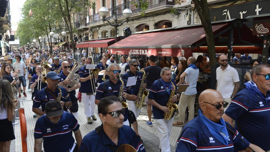 Fanfarria, potes y... mucha diversión en Aste Nagusia