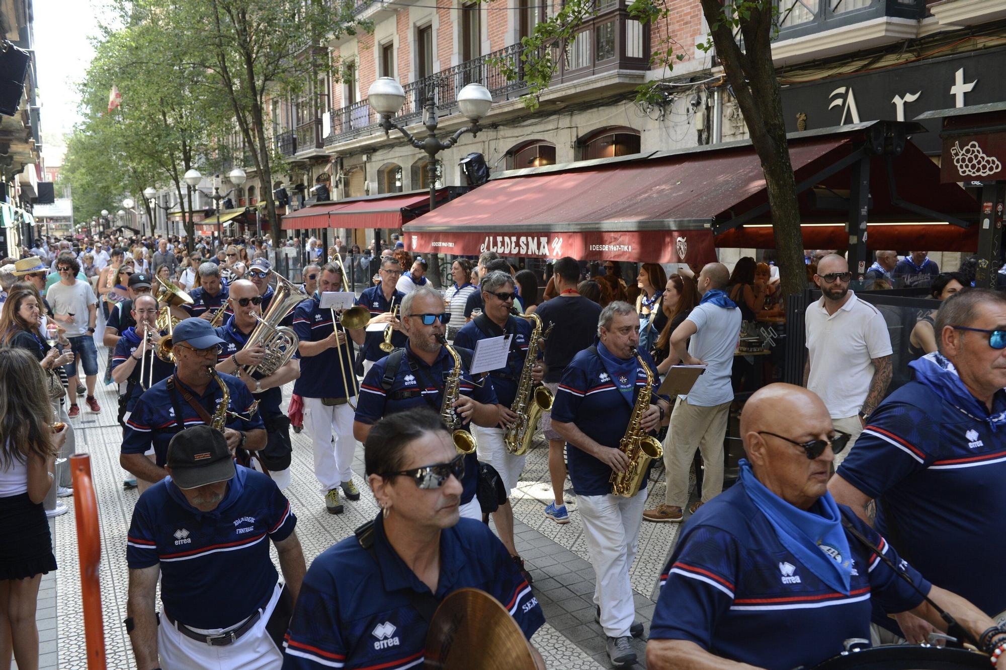 En imágenes: Fanfarria, potes y... mucha diversión en Aste Nagusia