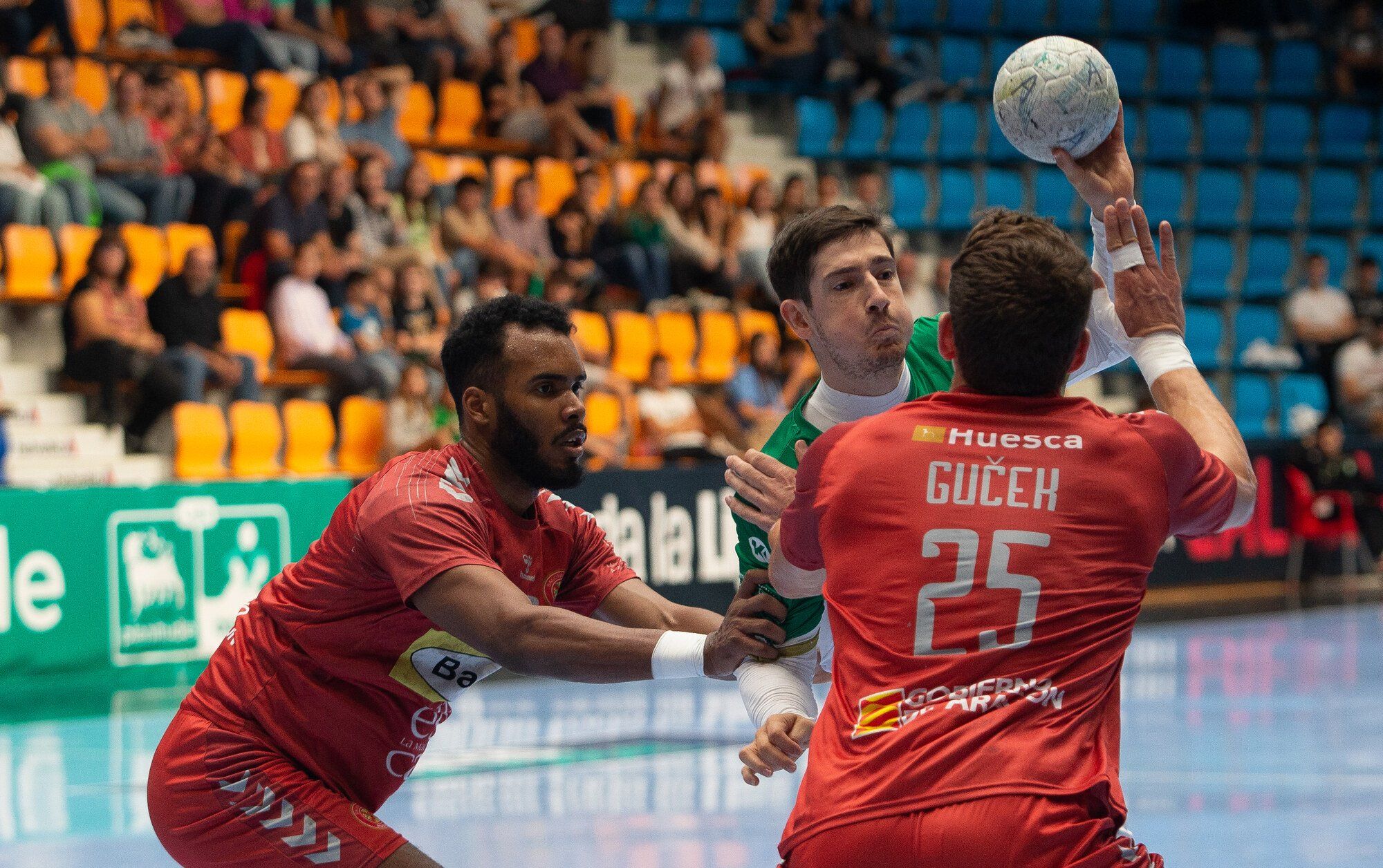 Helvetia Anaitasuna - Bada Huesca