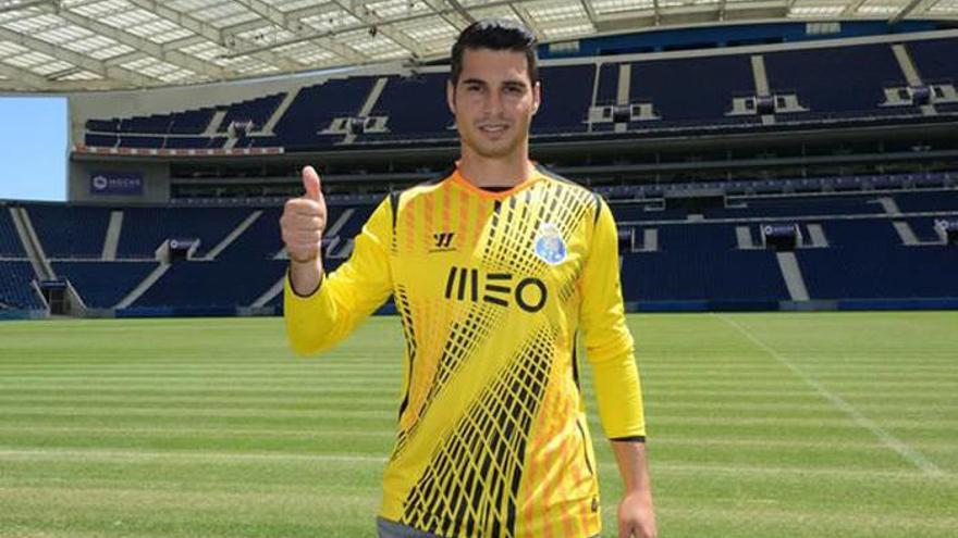 Osasuna traspasa a Andrés Fernández al Oporto portugués