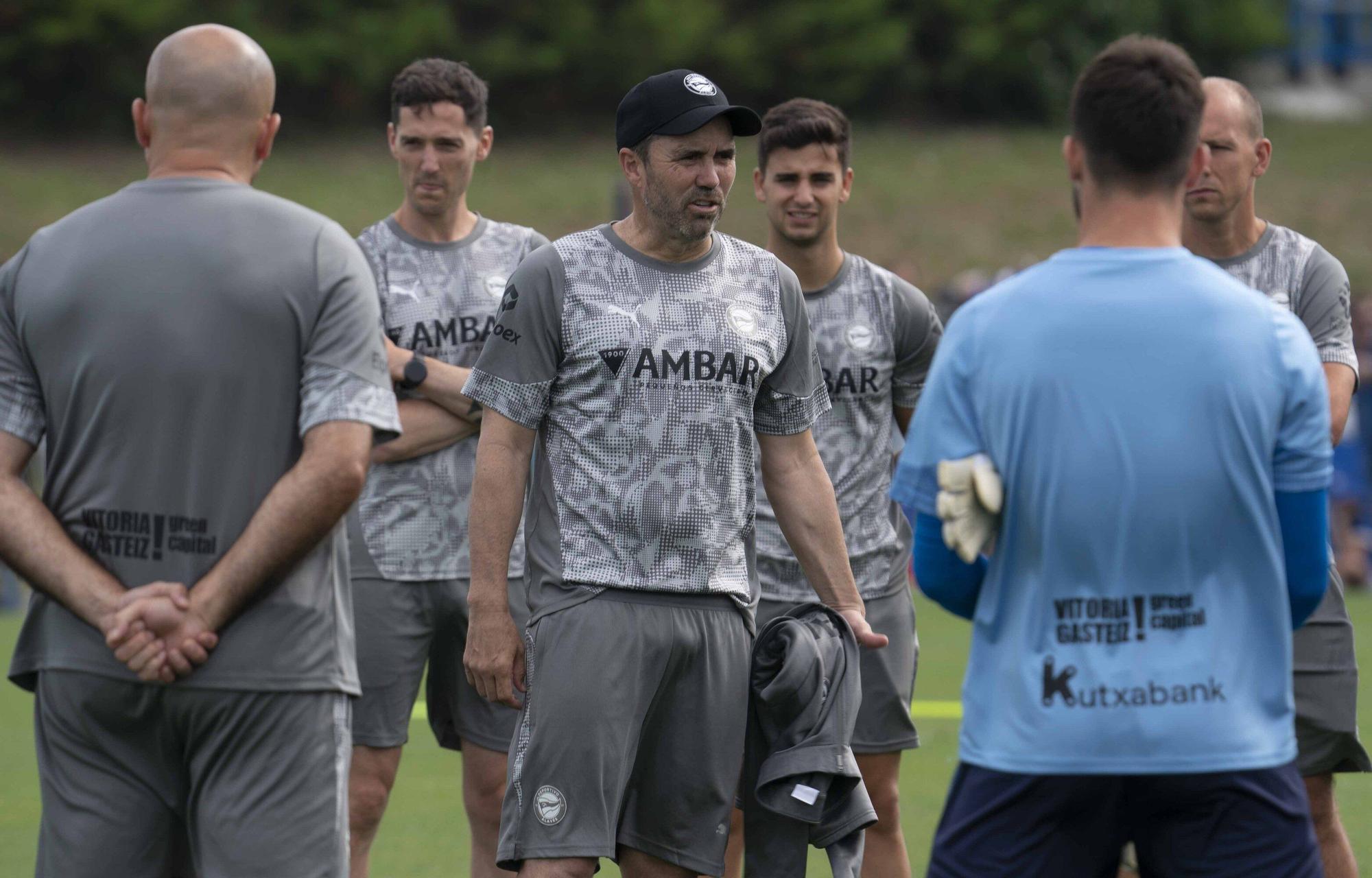 En imágenes: Una afición entregada al Alavés