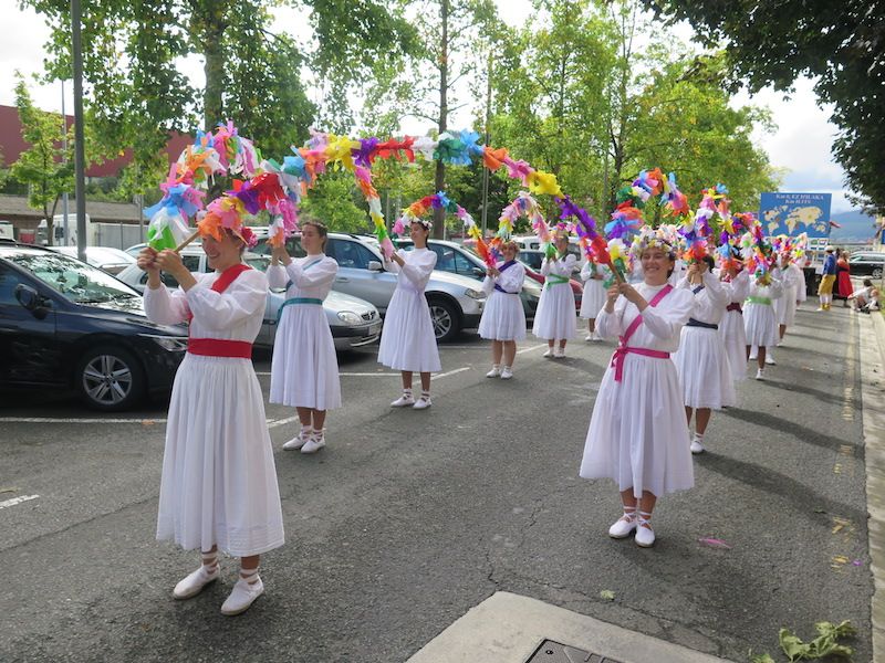 El desfile de la Euskal Jaia de Urretxu, en imágenes