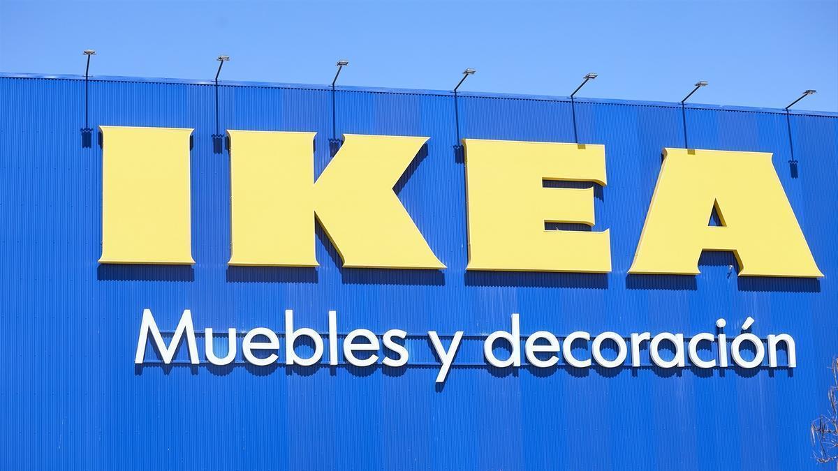 Fachada de una tienda Ikea