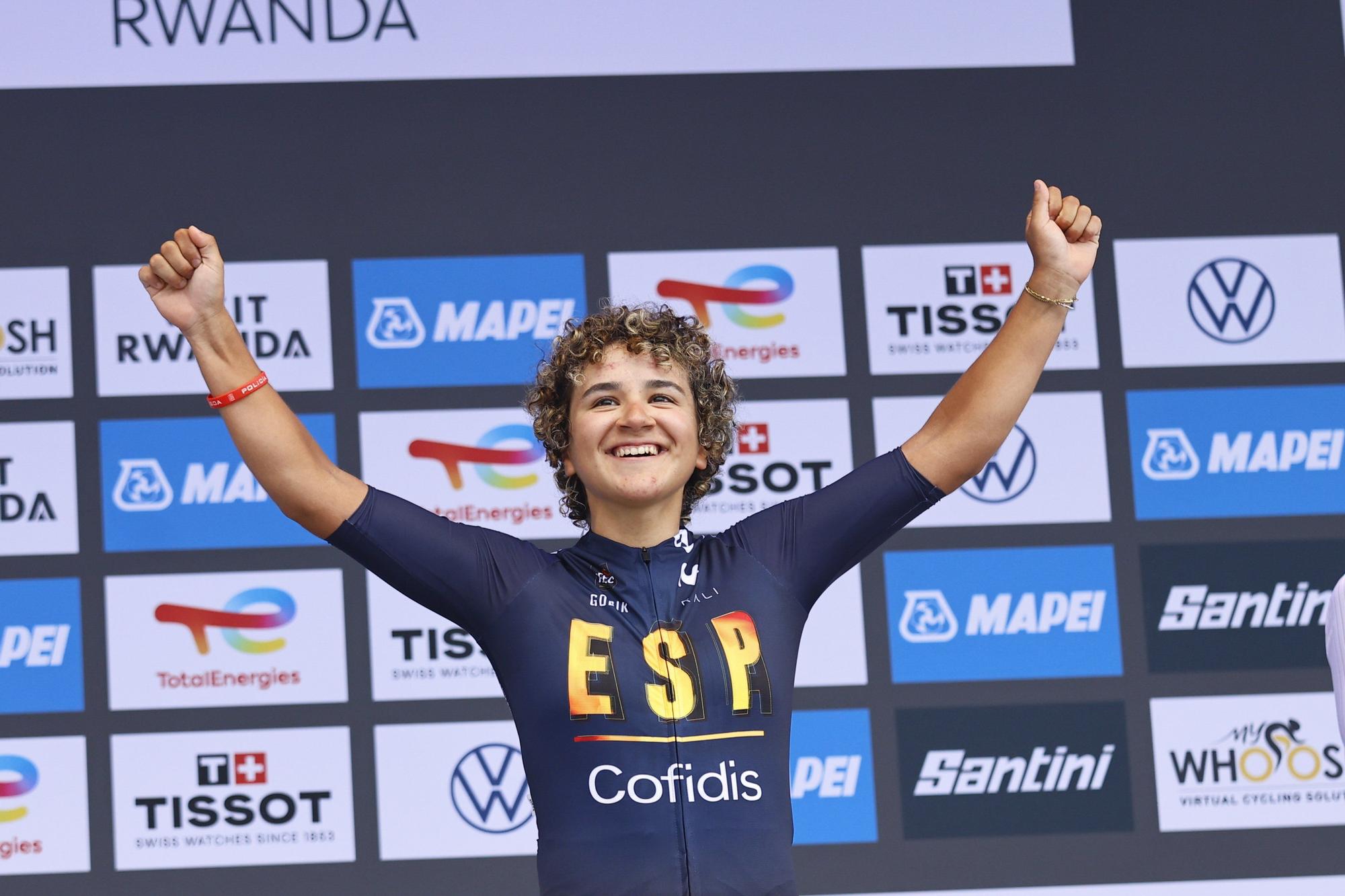 Álbum de fotos de Paula Ortiz campeona del mundo de ciclismo júnior
