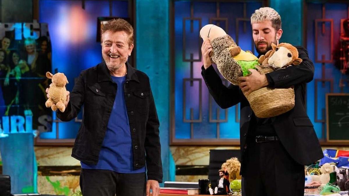 David Broncano y el cantante Manolo García, anoche en 'La Revuelta' David Broncano y el cantante Manolo García, anoche en 'La Revuelta'