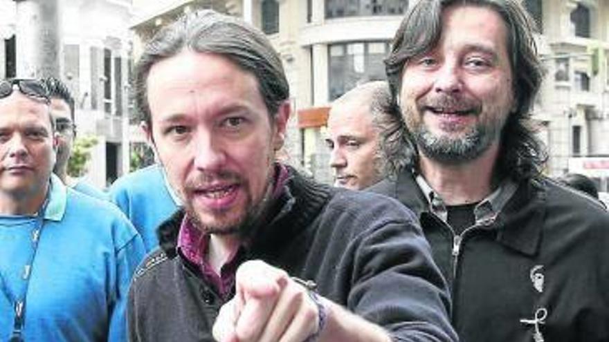 Podemos pide poner “límites” a la propiedad de televisiones y radios