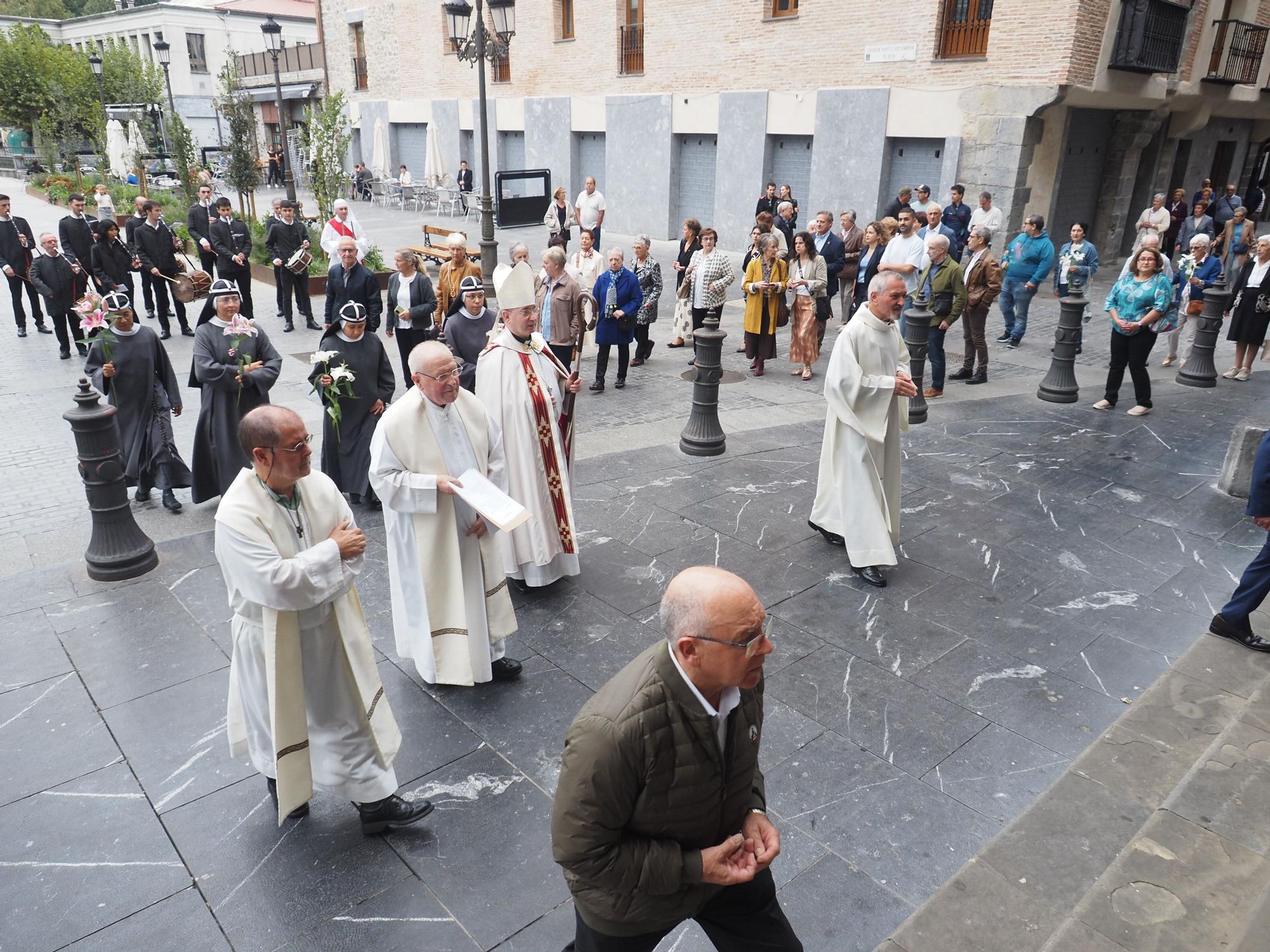 Azkoitia-Virgen-Urrategi-75-Aniversario9992.JPG