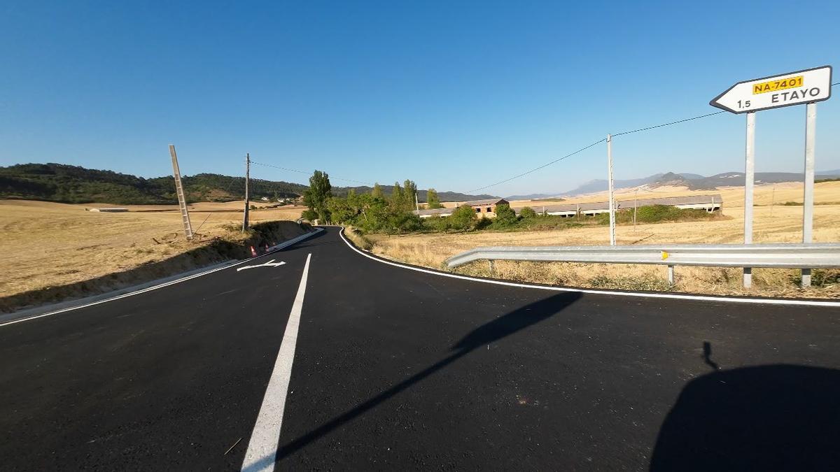 Estado de la carretera tras la intervención de mejora integral realizada por el Departamento de Cohesión Territorial.