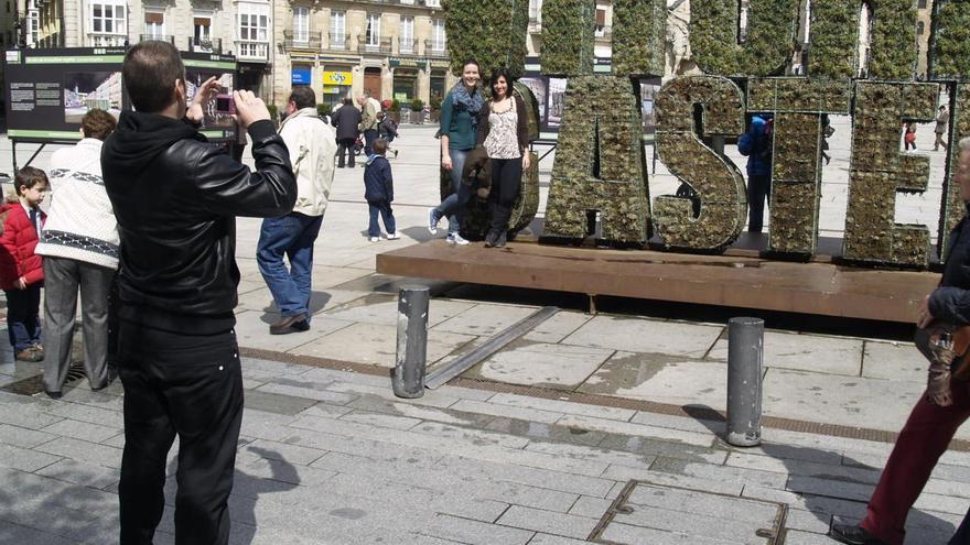 Gasteizko Udalak Adimen Turistikoko Sistema abiatu du sektorearen jasangarritasunari eusten laguntzeko