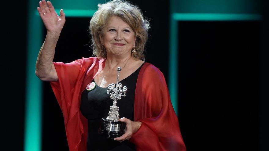 El Zinemaldia arranca de la mano de Binoche y Almodóvar entre recuerdos a Gaza y Marisa Paredes